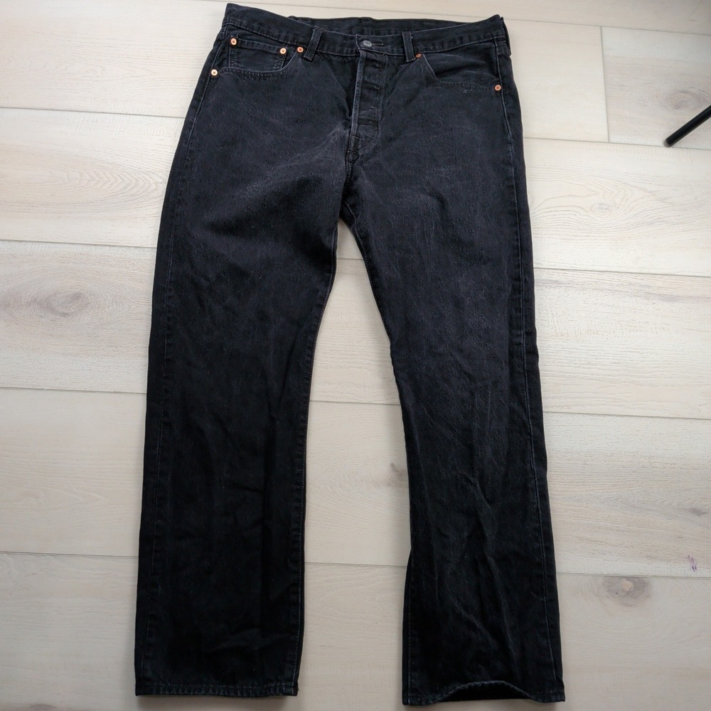Levis 501 Mens Black Straight Leg Button Fly Denim Jeans 38x32 (Fits 36x31)
